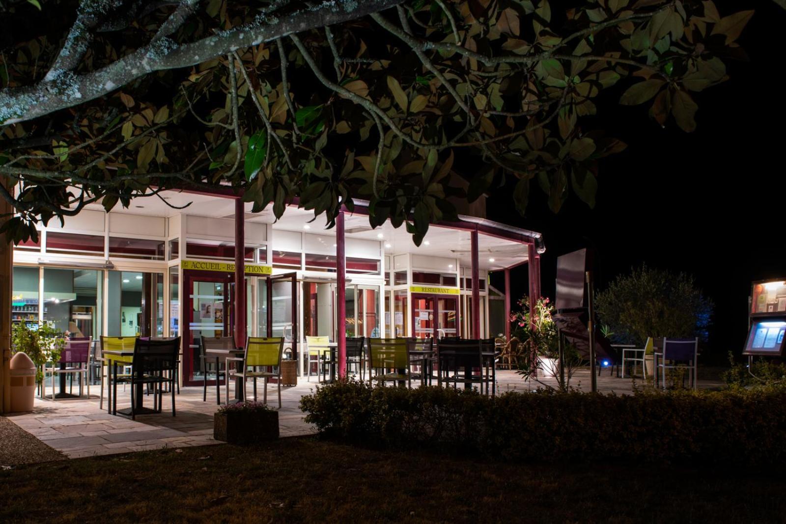 Le Pêchereau Logis Hotel Restaurant L'Escapade מראה חיצוני תמונה