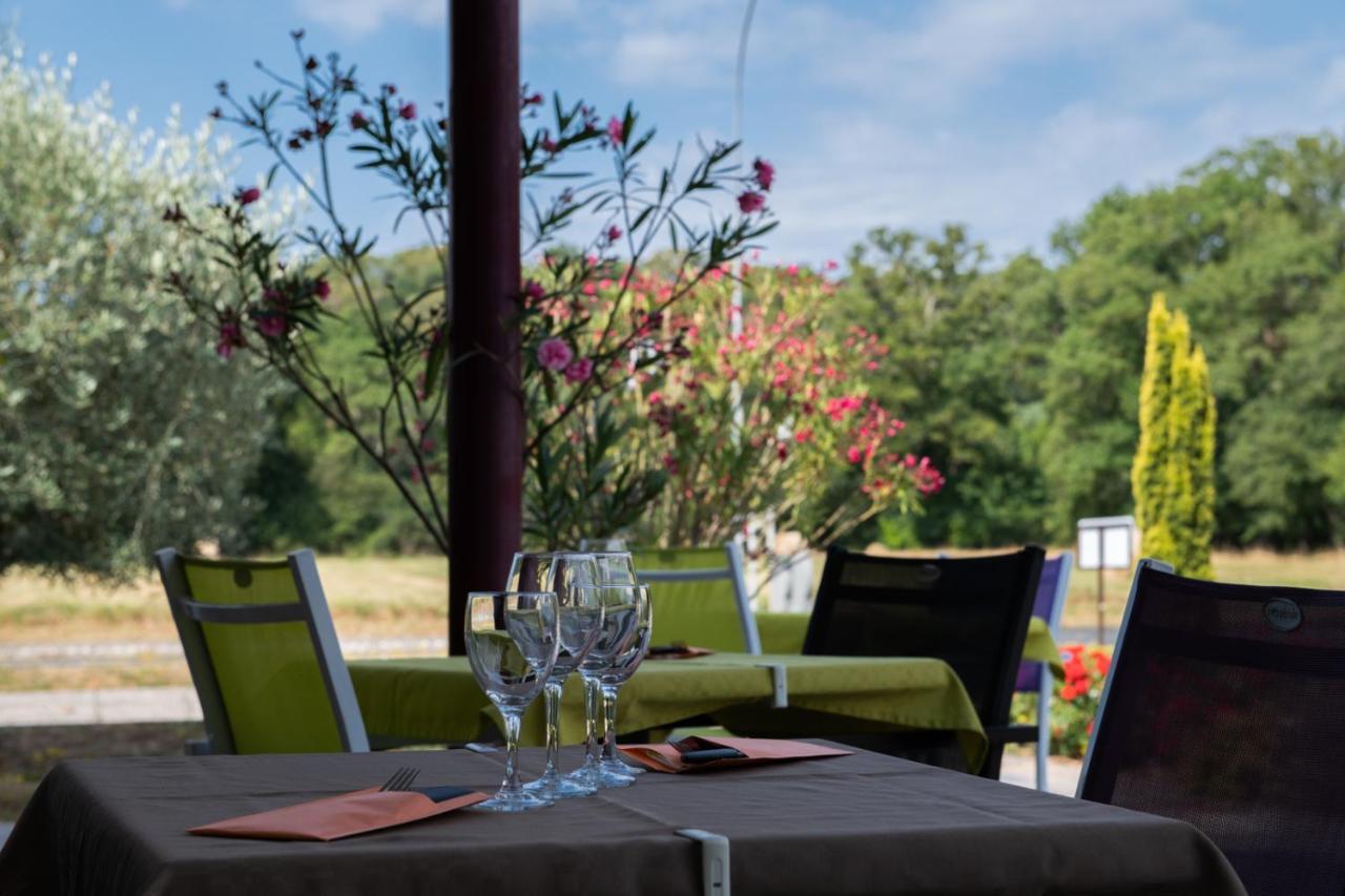 Le Pêchereau Logis Hotel Restaurant L'Escapade מראה חיצוני תמונה