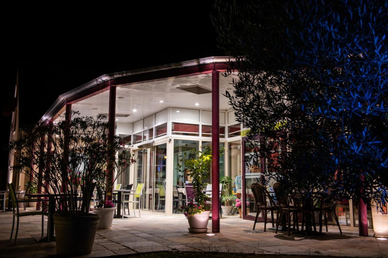 Le Pêchereau Logis Hotel Restaurant L'Escapade מראה חיצוני תמונה