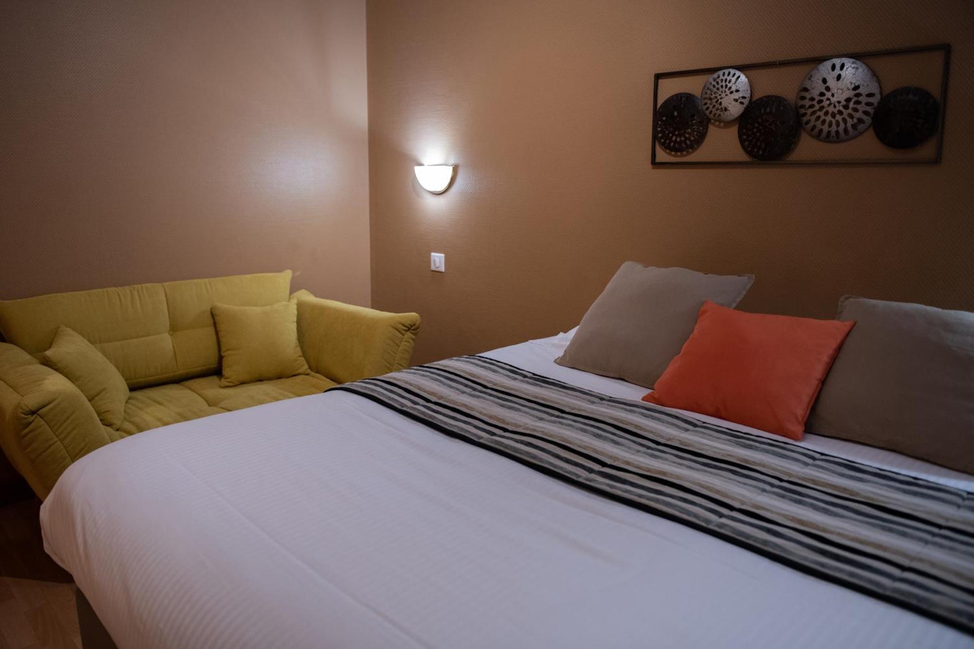 Le Pêchereau Logis Hotel Restaurant L'Escapade מראה חיצוני תמונה