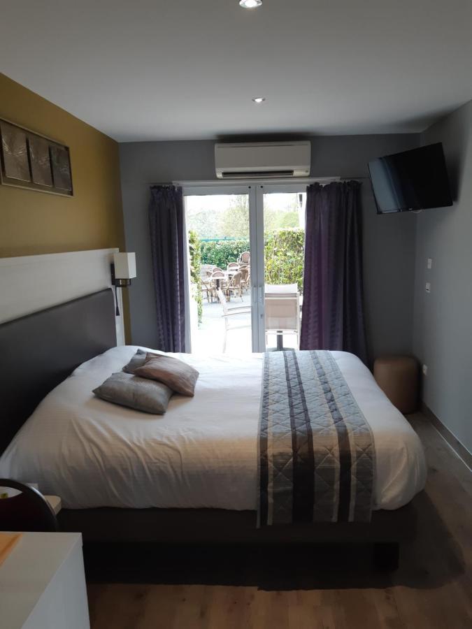 Le Pêchereau Logis Hotel Restaurant L'Escapade מראה חיצוני תמונה