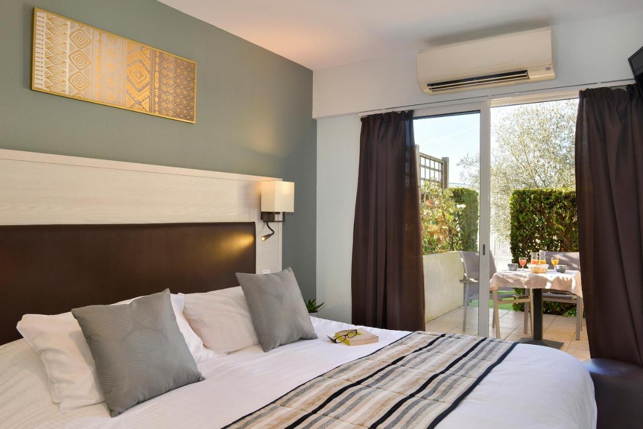 Le Pêchereau Logis Hotel Restaurant L'Escapade מראה חיצוני תמונה